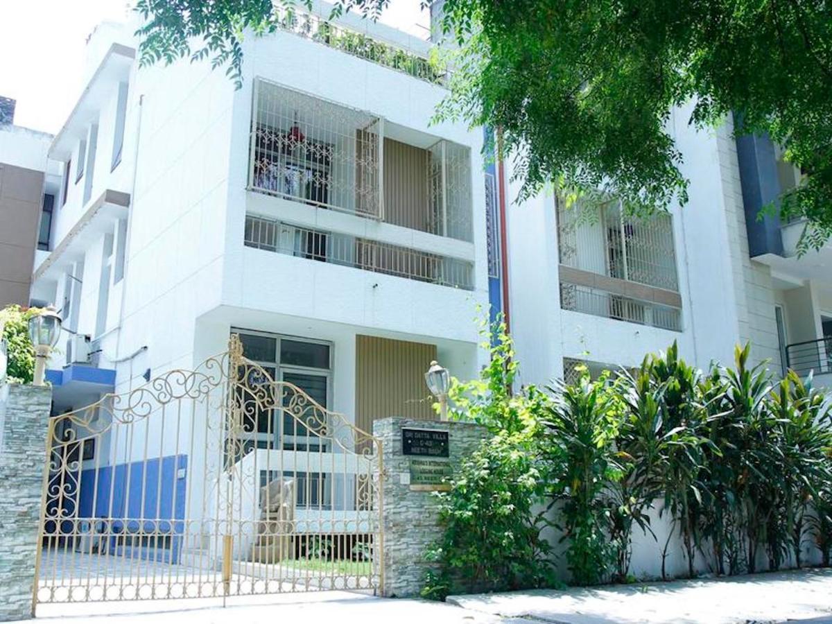 Maplewood Guest House, Neeti Bagh, New Delhiit Is A Boutiqu Guest House - Room 3 Exterior photo